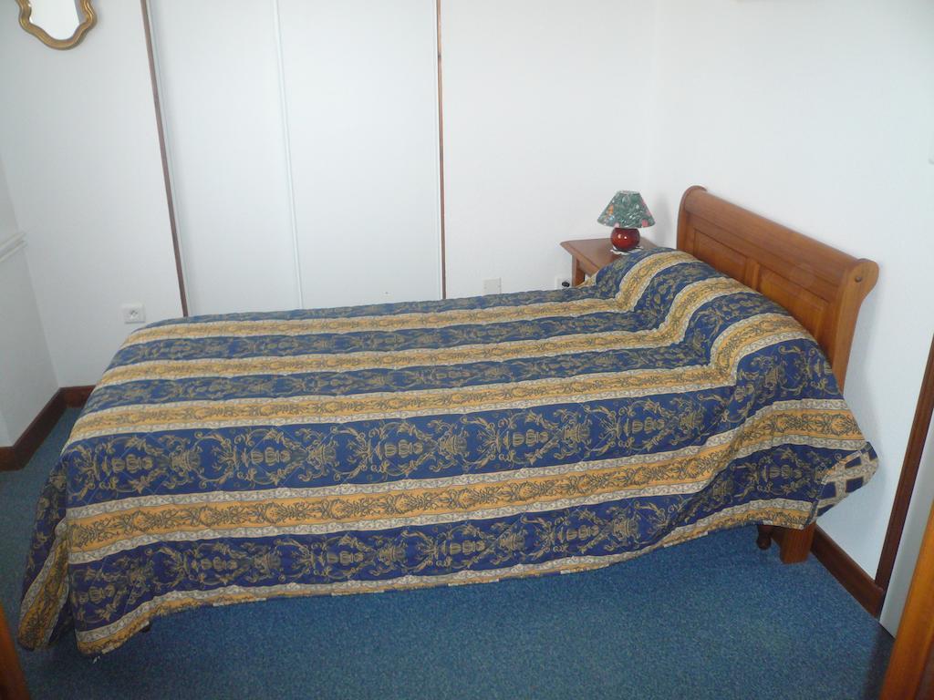 Auberge Bourbonnaise Lurcy-Lévis Zimmer foto